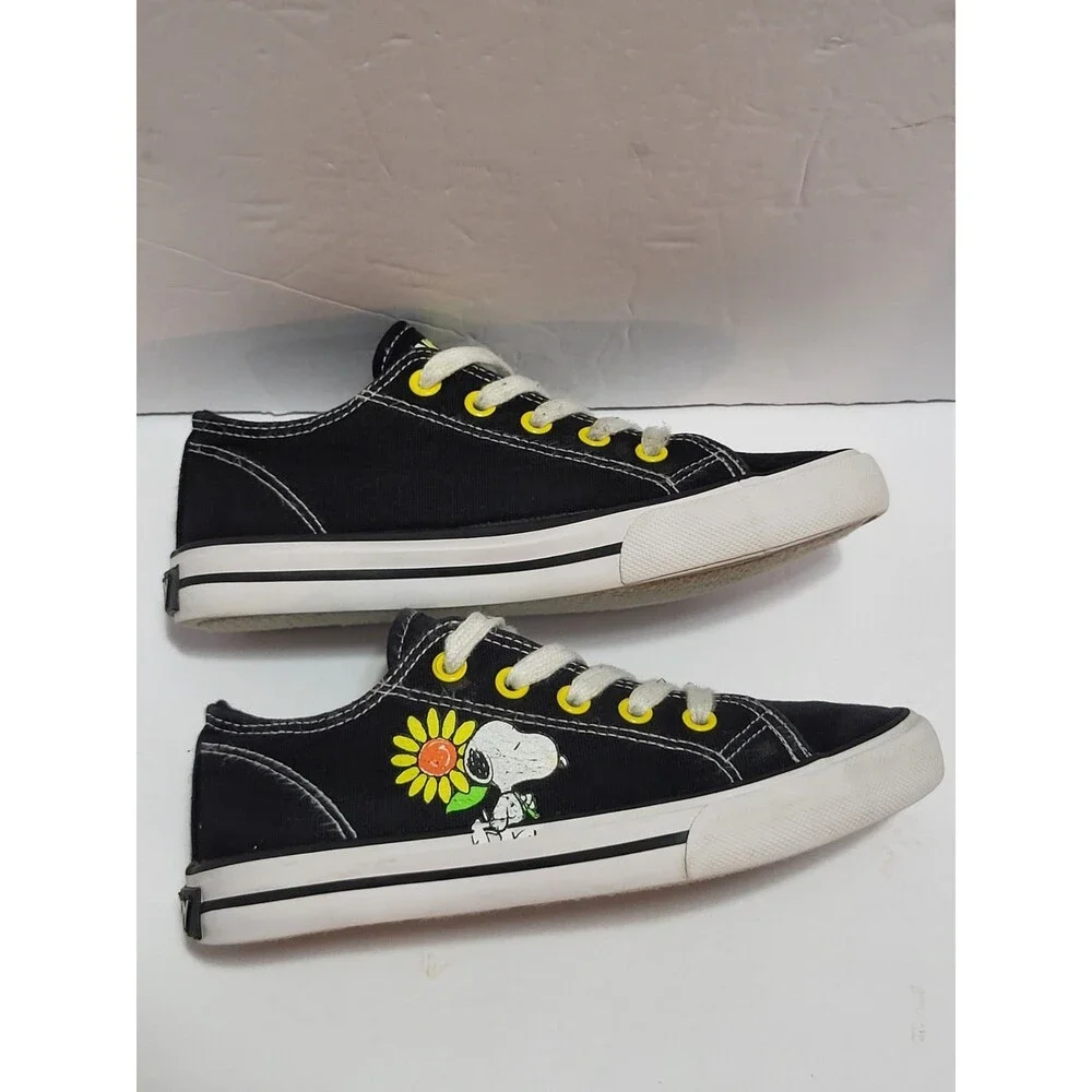 Peanuts Snoopy Black Canvas Lace-Up Children's Shoes Size 13M